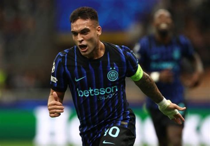 Love Story of Lautaro Martinez & His Wife