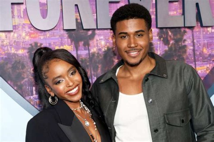 Lovie Simone's Family, Twin Sister, Net Worth – Biography