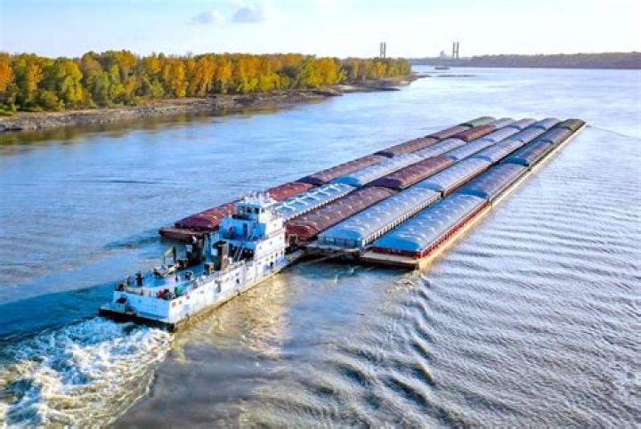 Low water limiting Mississippi River barge traffic