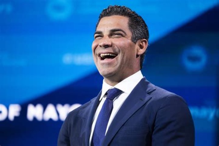 Luis Suarez Net Worth 2023, Contract and Annual Income, Sponsorships, Houses, and Cars.