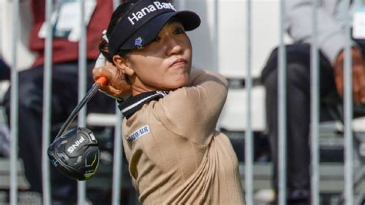 Lydia Ko takes 2-shot lead into final round of LPGA season opener
