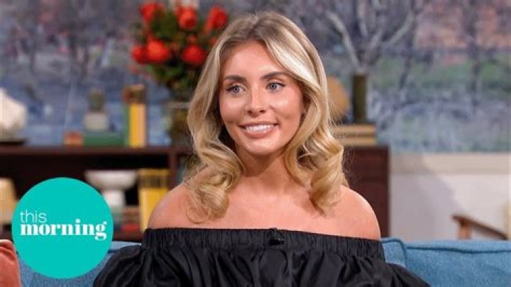 Mac Jones Wiki Biography, Family, Career, Girlfriends, Networth, Age, Photos & Many More