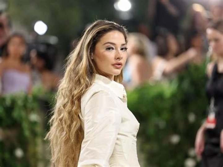 Madelyn Cline Nude: Exploring The Impact On Her Career And Public Perception