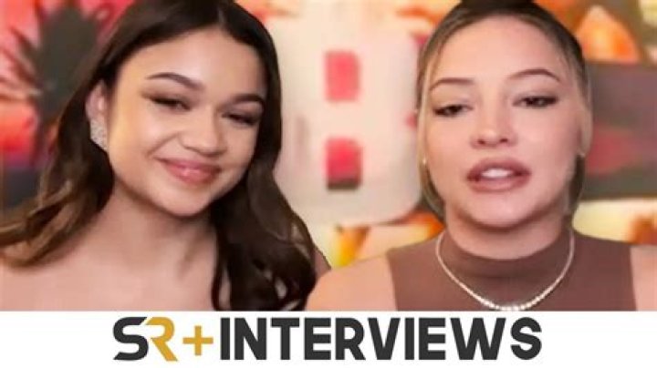 Madison Bailey & Madelyn Cline Break Down The Outer Banks Season 3 Finale
