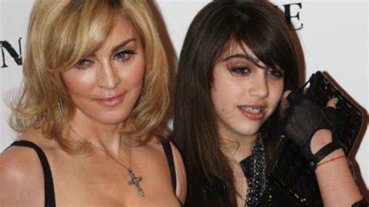Madonna’s daughter Lourdes Leon shares a rare, makeup-free selfie