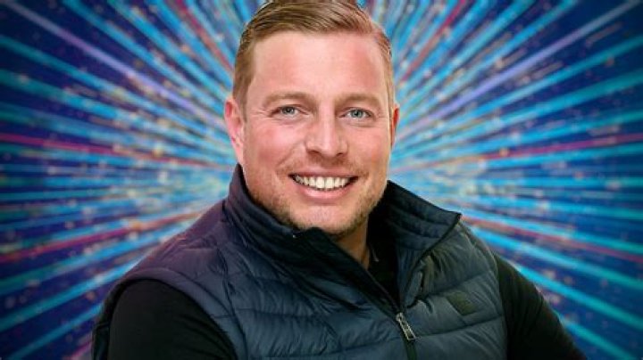MAFS viewers react to Justin using the L-word with Alexis on the honeymoon