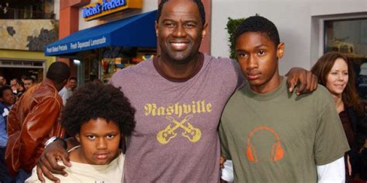 ‘Make it Right with Your Biological Kids’: Brian McKnight Under Fire After Buying Stepdaughter Expensive Car and ‘Not Claiming’ His ‘Black’ Children
