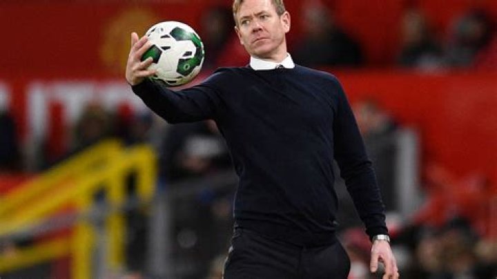 Man Utd ‘send Charlton boss Dean Holden email for semi-final tickets hours after knocking him out of Carabao Cup’