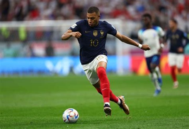 Marcelo Vieira Bio [2023 Update]: Stats & Transfer