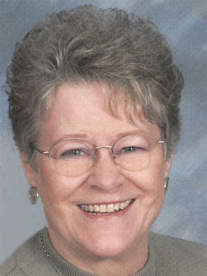 Marie Pecchia Obituary: Marie C. (Cinami) of Jamestown, RI dies aged 87