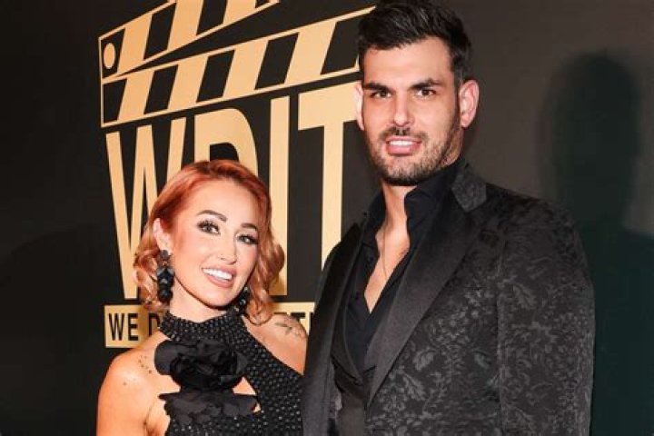 Mary Selling Sunset Husband, Who Is Romain Bonnet? Miscarriage, First Child, Net Worth