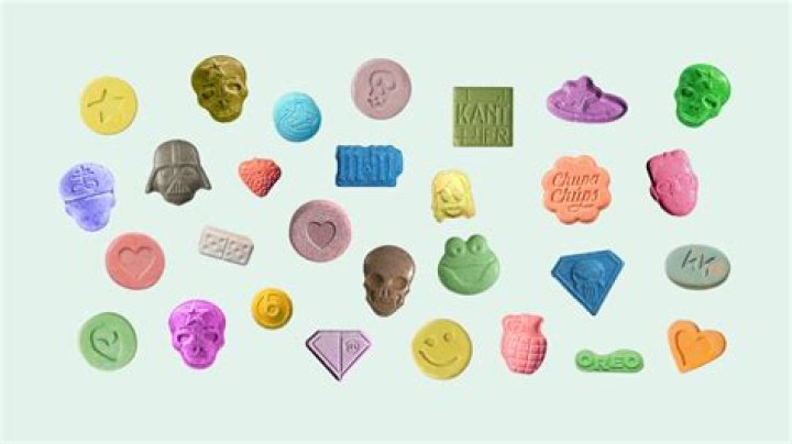MDMA powder, pills and crystal: The persistence of ecstasy and the poverty of policy - ePrints
