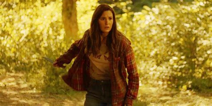 Melanie Lynskey: A Look at the 'Yellowjackets' Star's Stellar Career