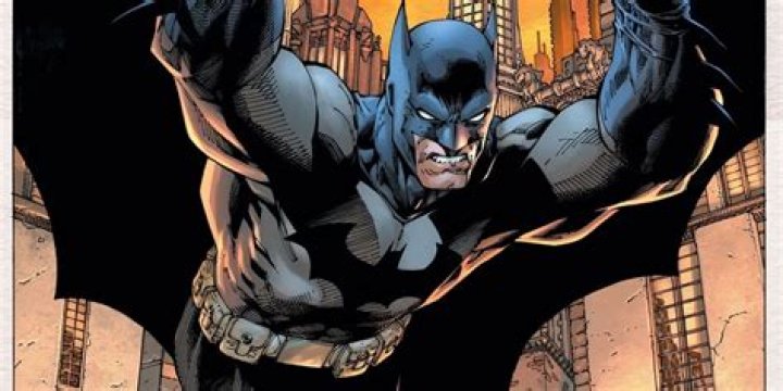 Michael Keaton’s Batman Returning in Comics