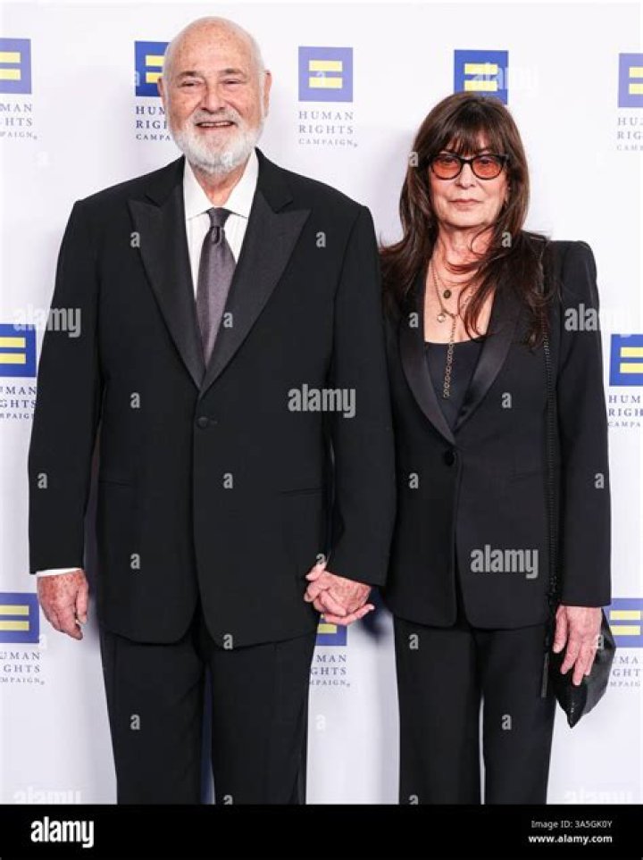 
Michele Hooper
Net Worth
