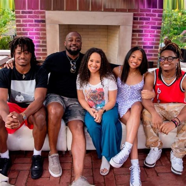 Mike Tomlin Wife, Age, Wiki, Family, Net Worth