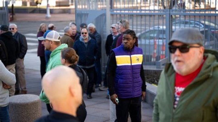 Minnesota trooper accused of fatally shooting motorist Ricky Cobb II makes first court appearance