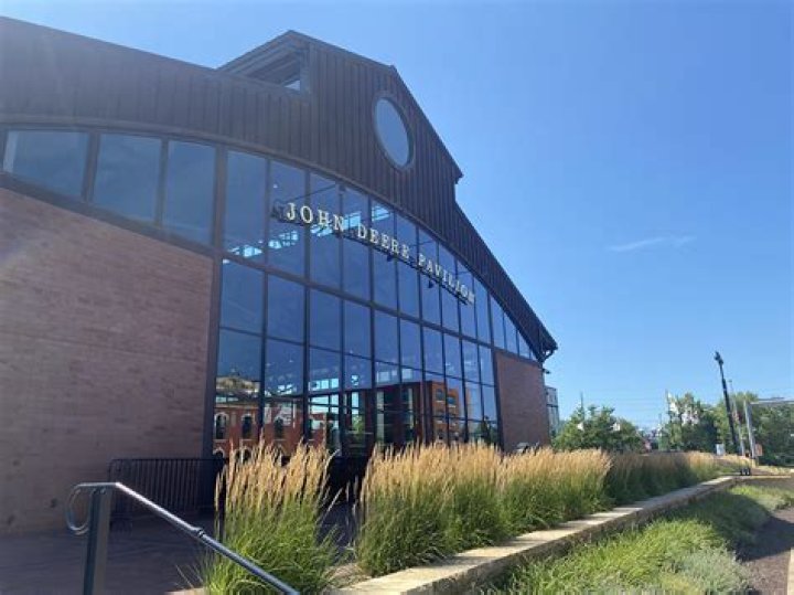 Mo.Live kicks off at John Deere Pavilion