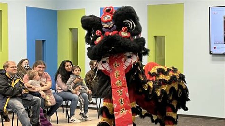 Moline and Iowa City libraries team to celebrate Lantern Festival and Asian cultures