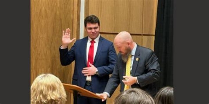 Moline native becomes Augustana College police officer