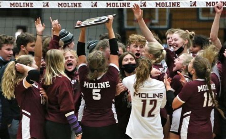 Moline Volleyball wins and takes WB6 title