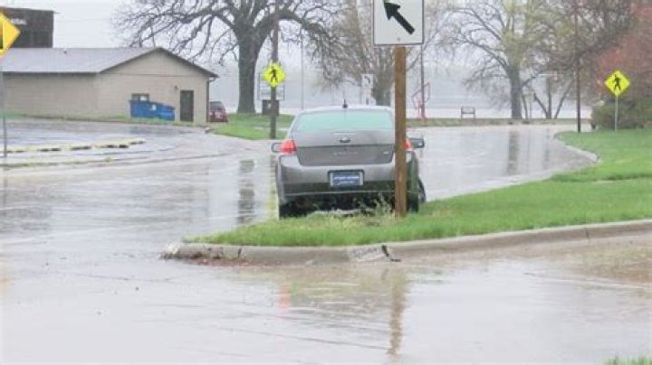 More than a dozen accidents happen during pelting rain Saturday