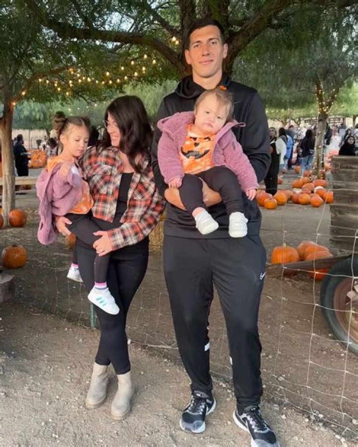 MVP Luis Perez Celebrates XFL Win With Wife Brenda And Kids