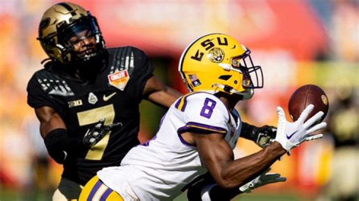 Nabers helps No. 16 LSU rout Purdue 63-7 in Citrus Bowl