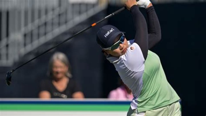 Nelly Korda finishes strong, takes 2-shot lead at LPGA Drive On Championship in Florida