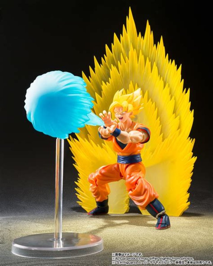 New Dragon Ball Figures Recreates an Iconic Goku vs Frieza Shot