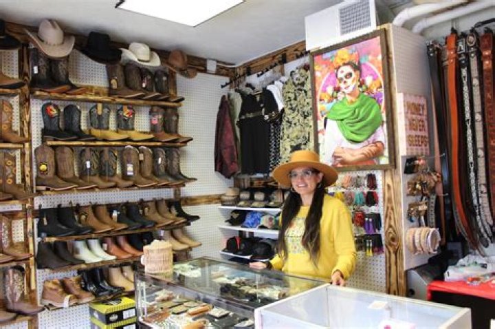 New western store open in Moline’s west end