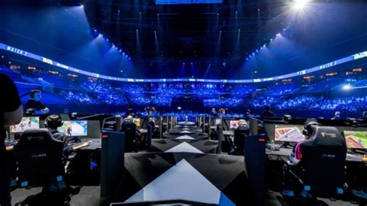 NHL20 eSports Event Offers Gamers Cash Prizes