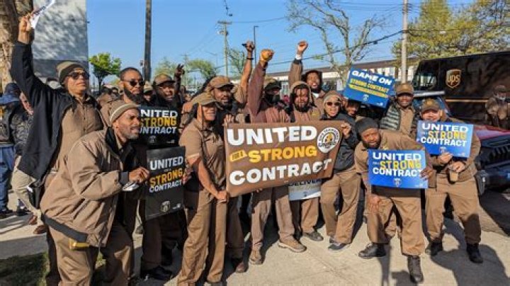 No strike? UPS, Teamsters announce tentative deal