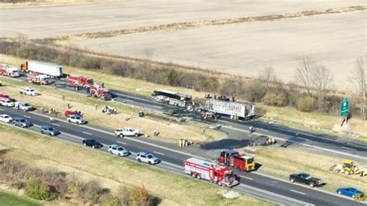 One person killed in Clinton County crash