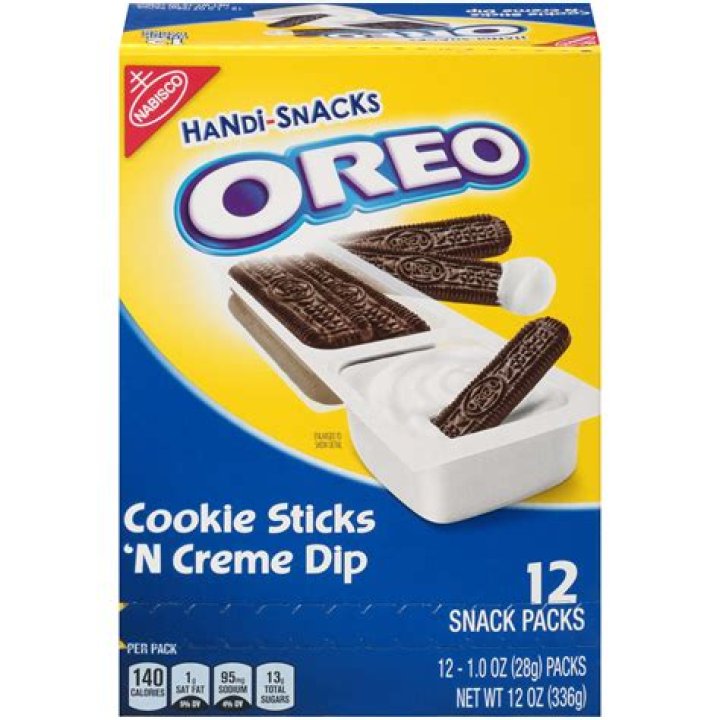 Oreo Cookie Sticks & Creme Dip Snack Packs Are A Dunkaroo Lover's Dream