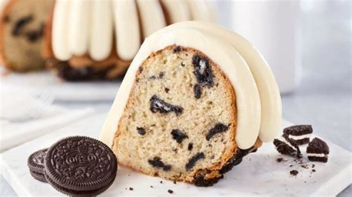 OREO, Nothing Bundt Cakes to give away free cakes