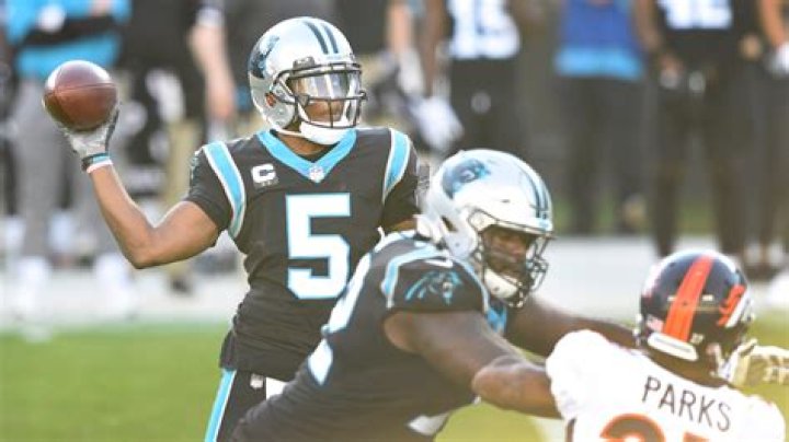 Panthers trading Teddy Bridgewater to Broncos