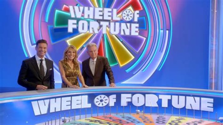 Pat Sajak pauses Wheel of Fortune episode after catching contestant in a lie