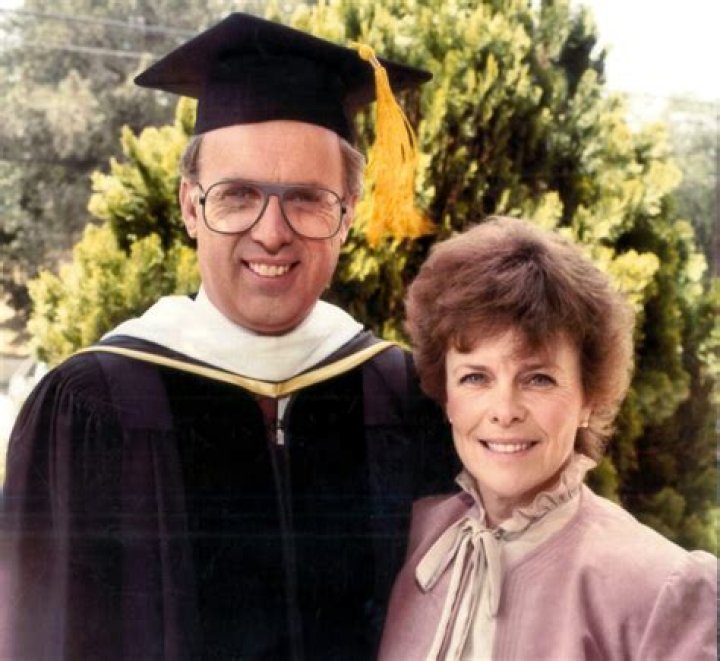Patricia Macarthur (John MacArthur’s Wife) Bio, Wiki, Age, Health, Net Worth