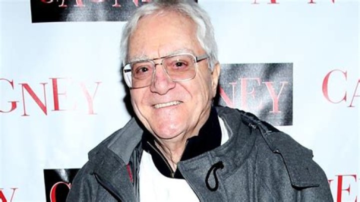 Peter Crombie, Seinfeld's 