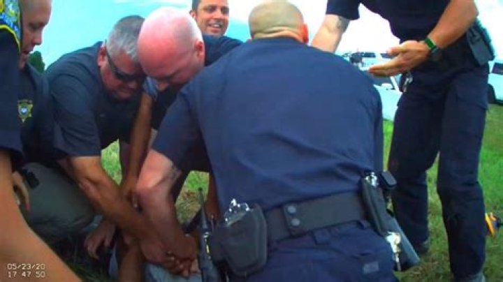 Prosecutors dismiss charges against Louisiana troopers who bragged of beating a Black motorist