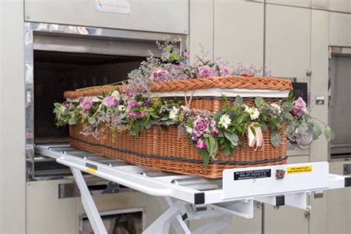 QC funeral directors say cremations are on the rise as COVID-19 pandemic impacts funerals