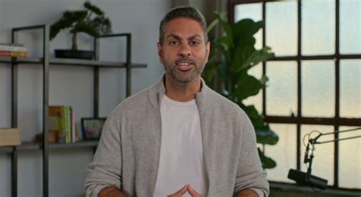 Ramit Sethi: How to Get Rich Host’s Wife is a Personal Stylist