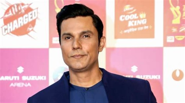 Randeep Hooda REACTS to Sarabjit Singh's killer Amir Sarfaraz's demise in Lahore; pens 'Thank you ‘Unknown Men’