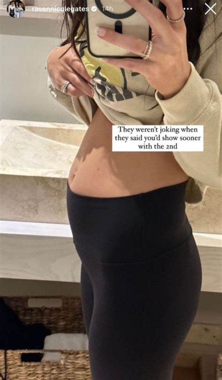 Raven Gates Gottschalk shares first look at baby bump after announcing second pregnancy