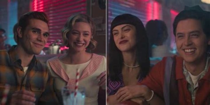 Riverdale's Cole Sprouse On Jughead's Relationship With His Dad