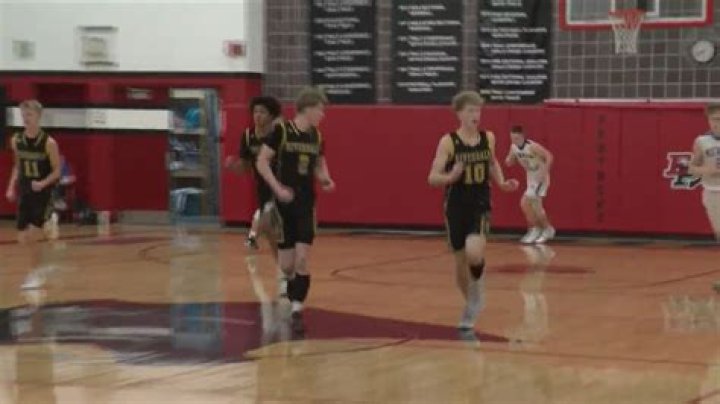 Riverdale Rams win 68-67 at Warkins Classic