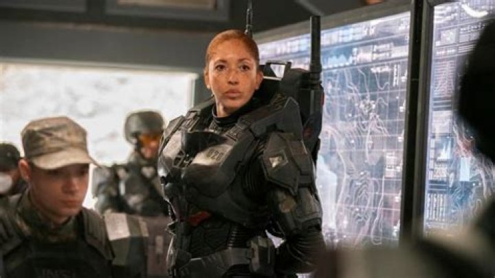 Riz Actress Natasha Culzac Talks About Preparing to Become a Spartan