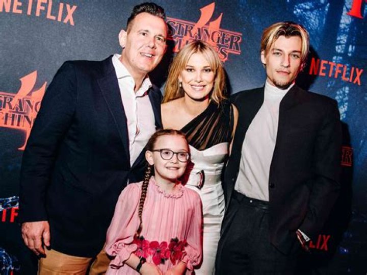 Robert Brown (Father of Millie Bobby Brown) Wiki, Biography, Age, Girlfriends, Family, Facts and More