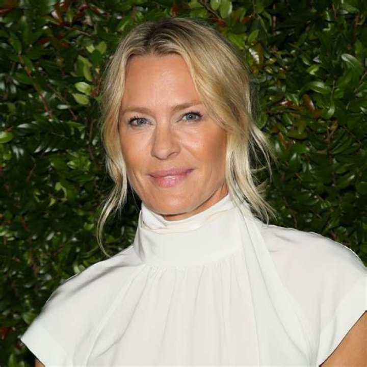 Robin Wright - Movies, Career & Life
